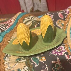 Corn Shaped Salt and Pepper Shakers